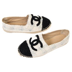 Chanel White and Black Tweed CC Espadrilles Size 37