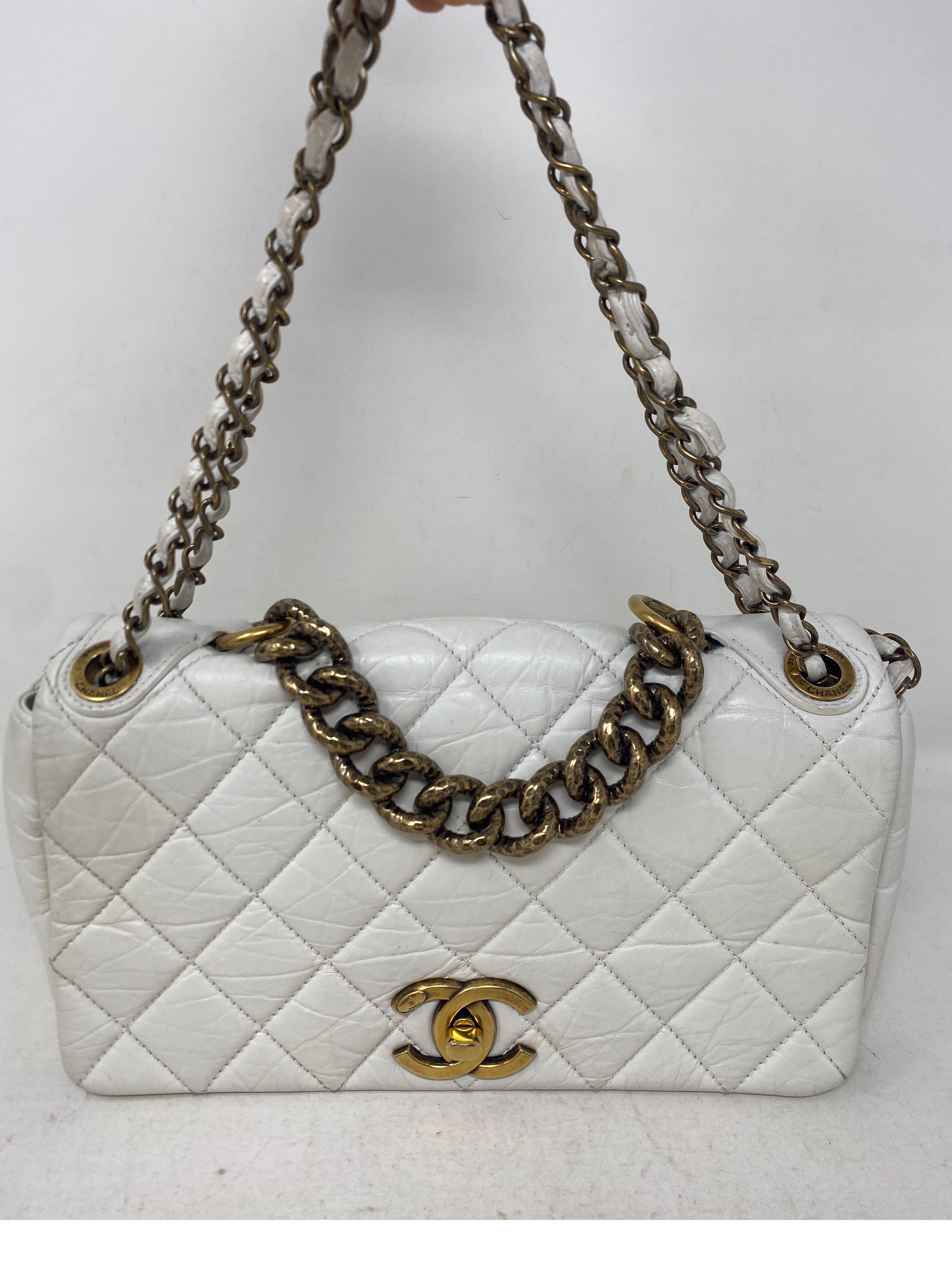 Chanel Weiße Tasche im Angebot 3
