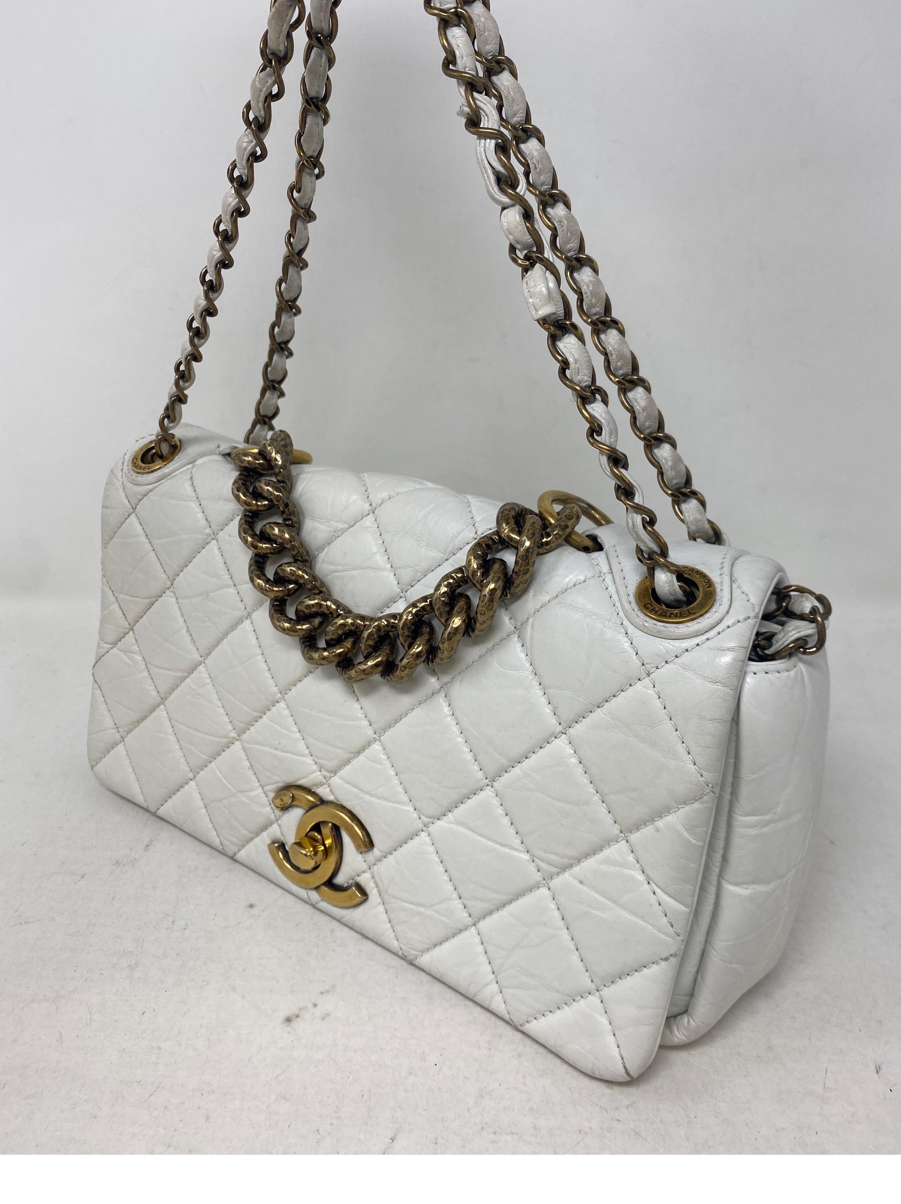 Chanel Weiße Tasche im Angebot 5