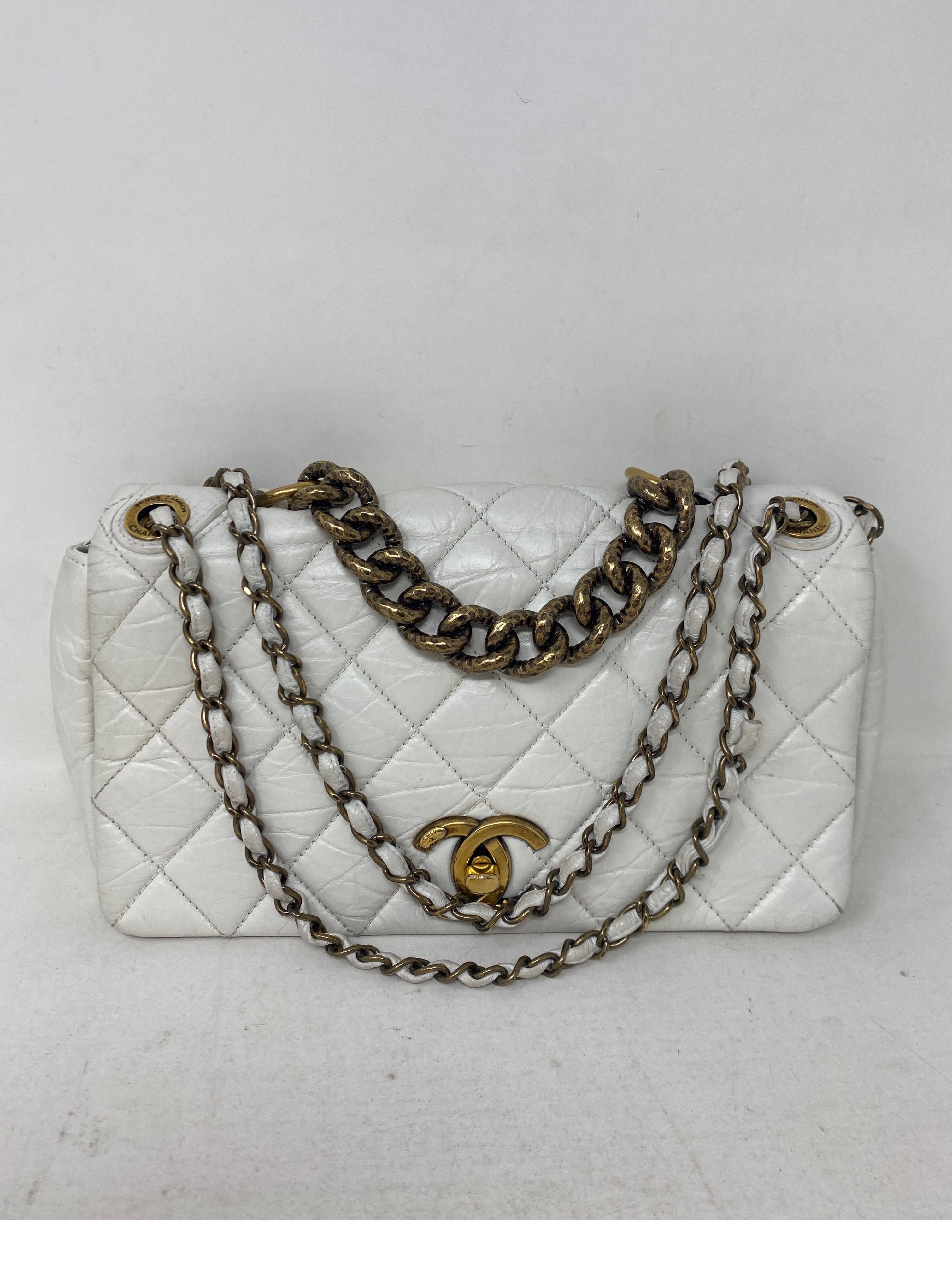 Chanel Weiße Tasche im Angebot 6
