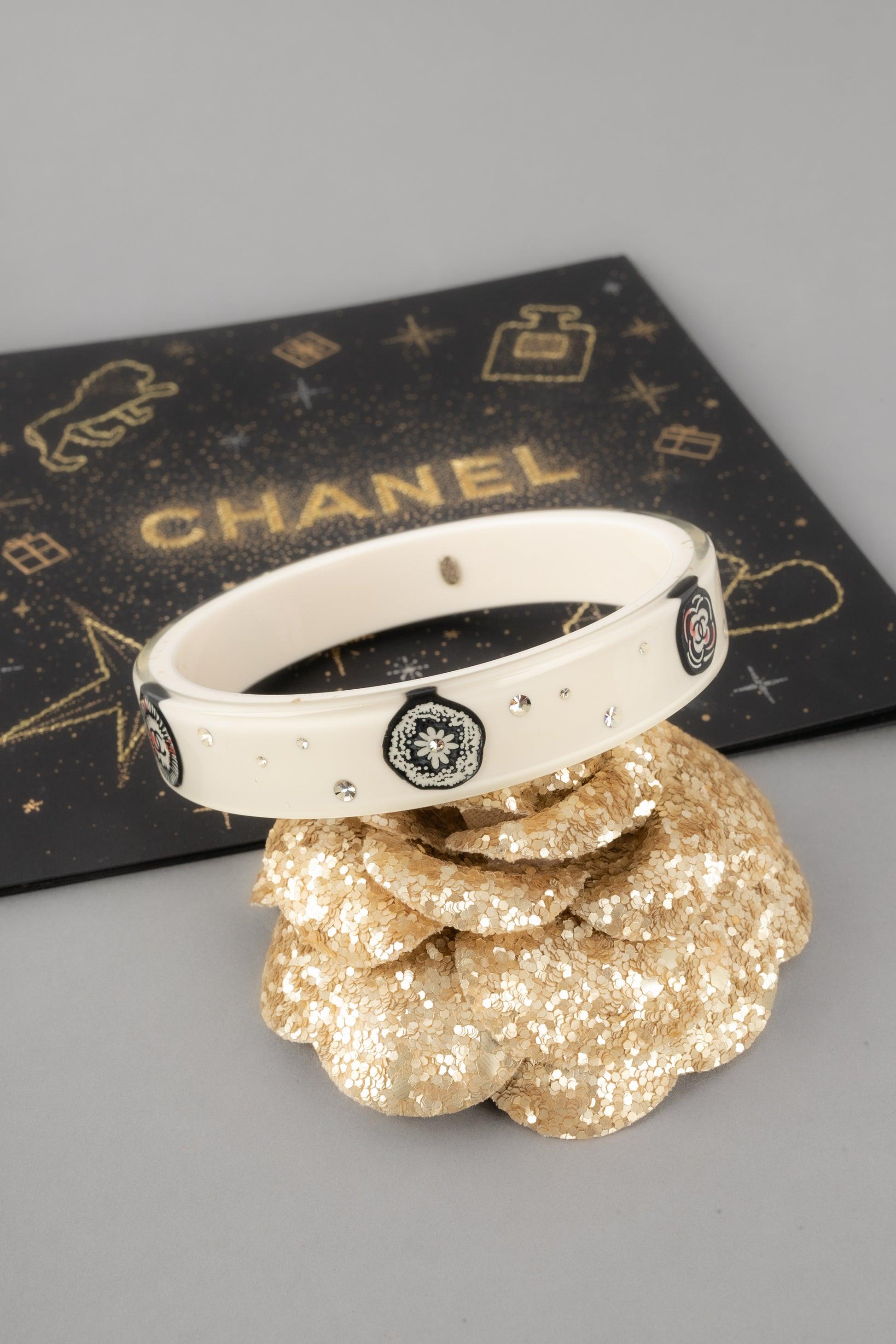 Chanel White Bakelite and Rhinestone Bracelet, 2012 4
