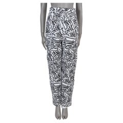 CHANEL white & black 21N COCO NEIGE LOGO SKI Pants 36 XS