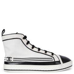 CHANEL white & black canvas 2019 19S HIGH-TOP Sneakers Shoes 42 fit 41