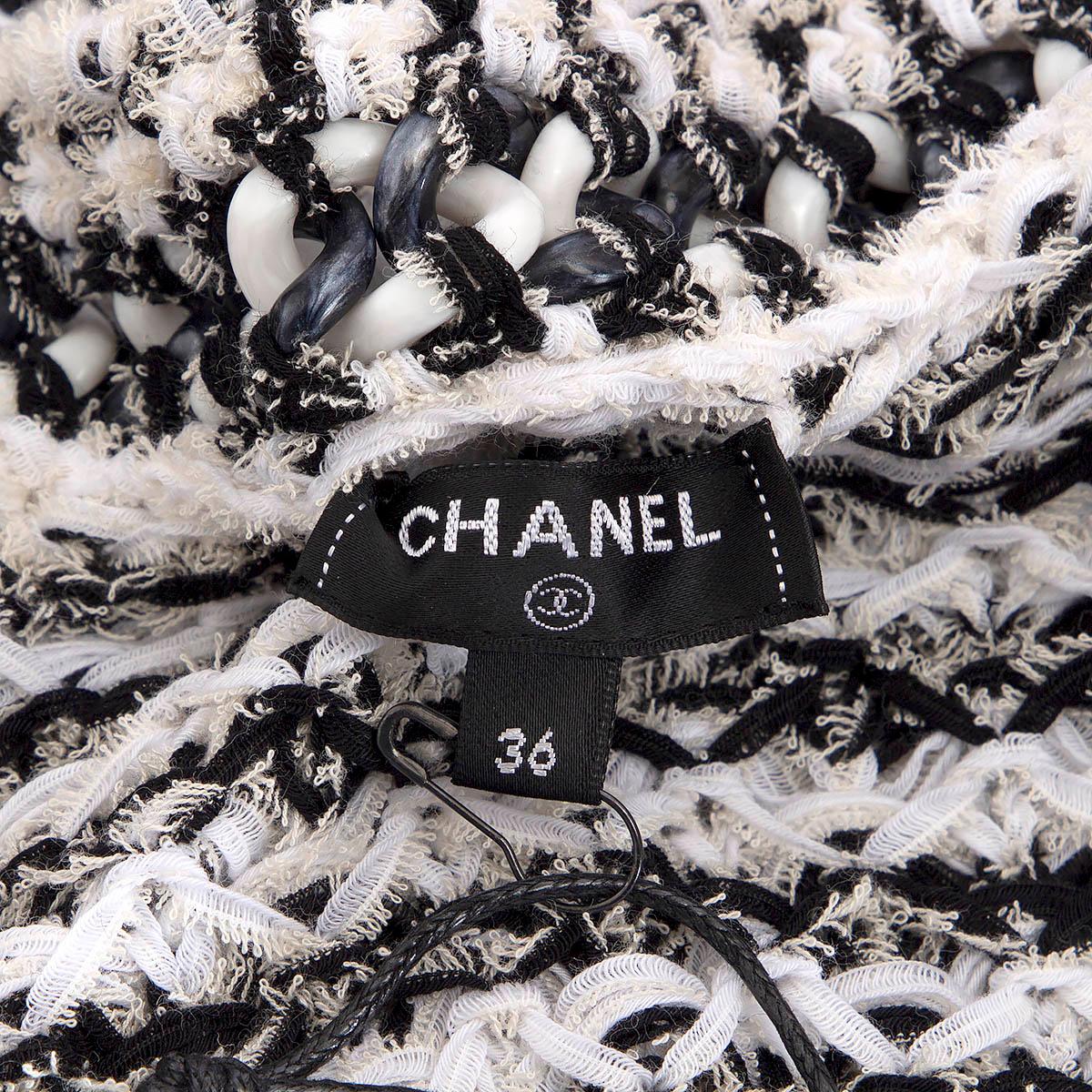 CHANEL white & black cotton 2018 18P CHAIN TRIM BELTED KNIT Jacket 36 XS 4