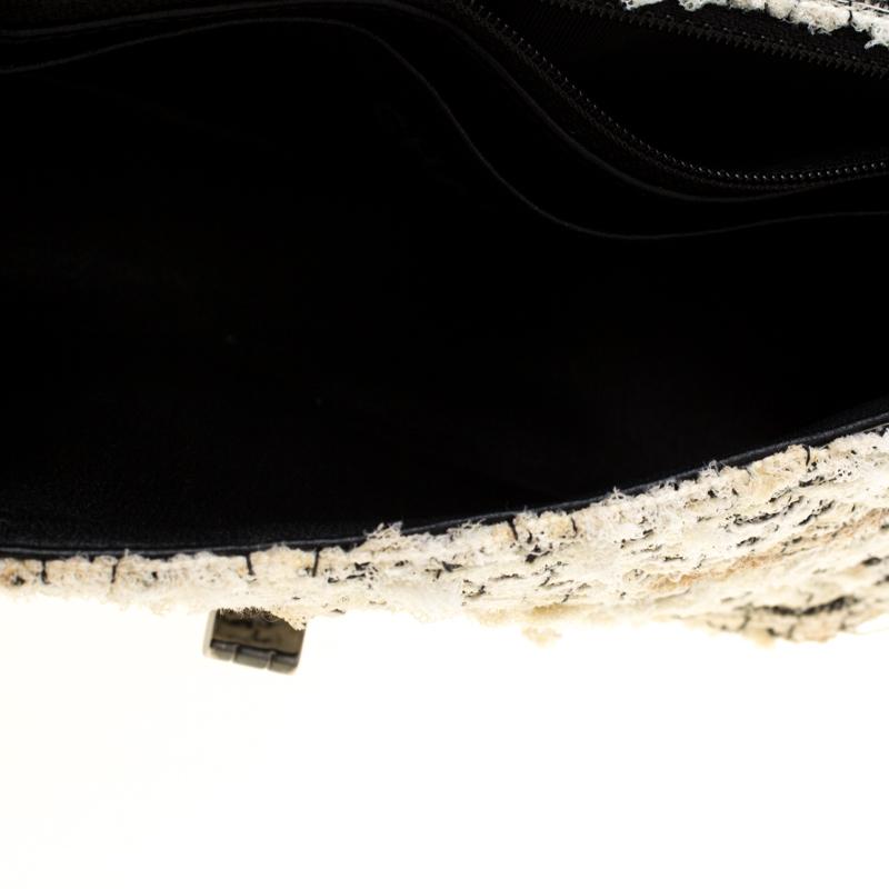 Chanel White/Black Garden Charms Tweed 2.55 Reissue Flap Shoulder Bag 1