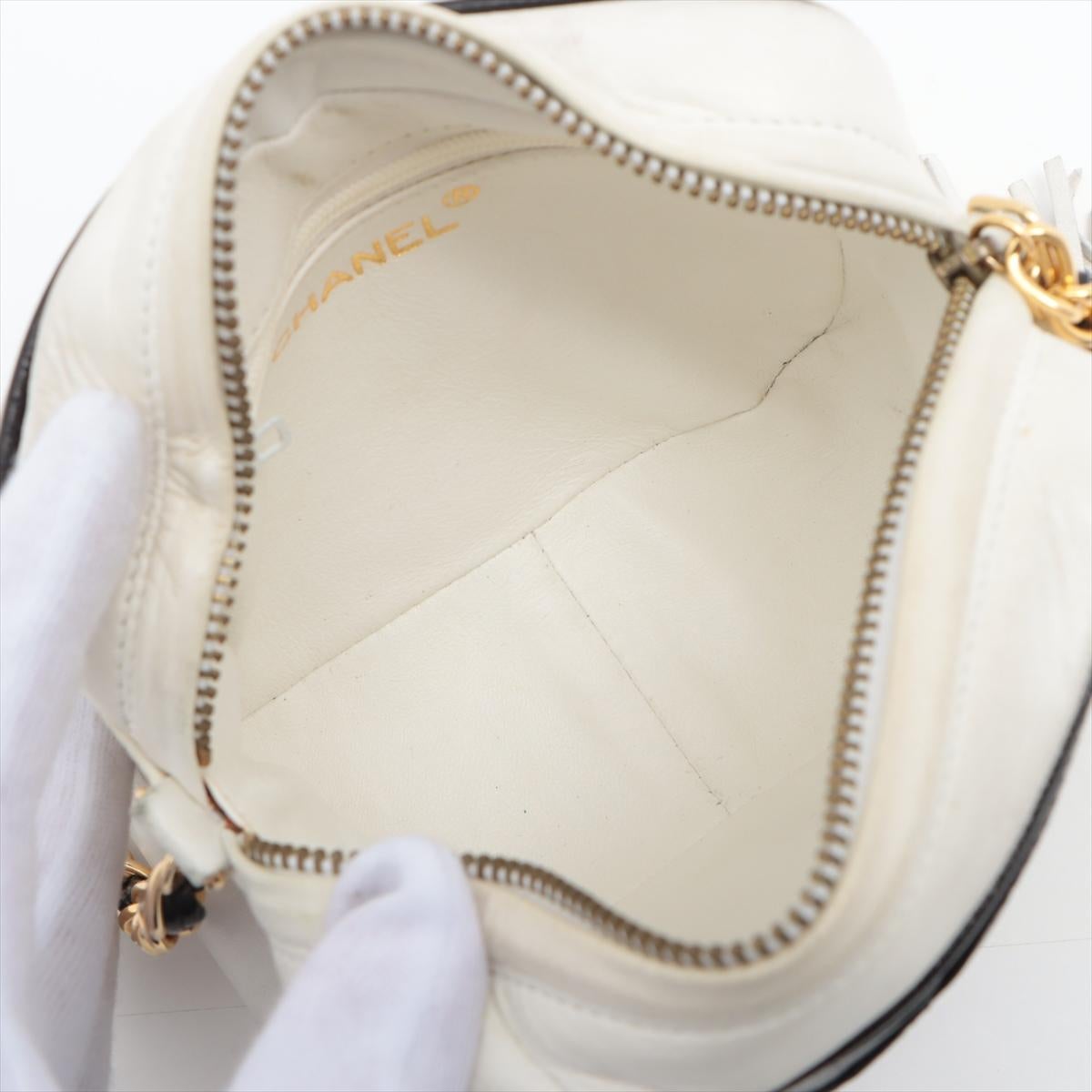 Women's Chanel White Black Lambskin Leather CC Logo Coco Mark Crossbody Bag