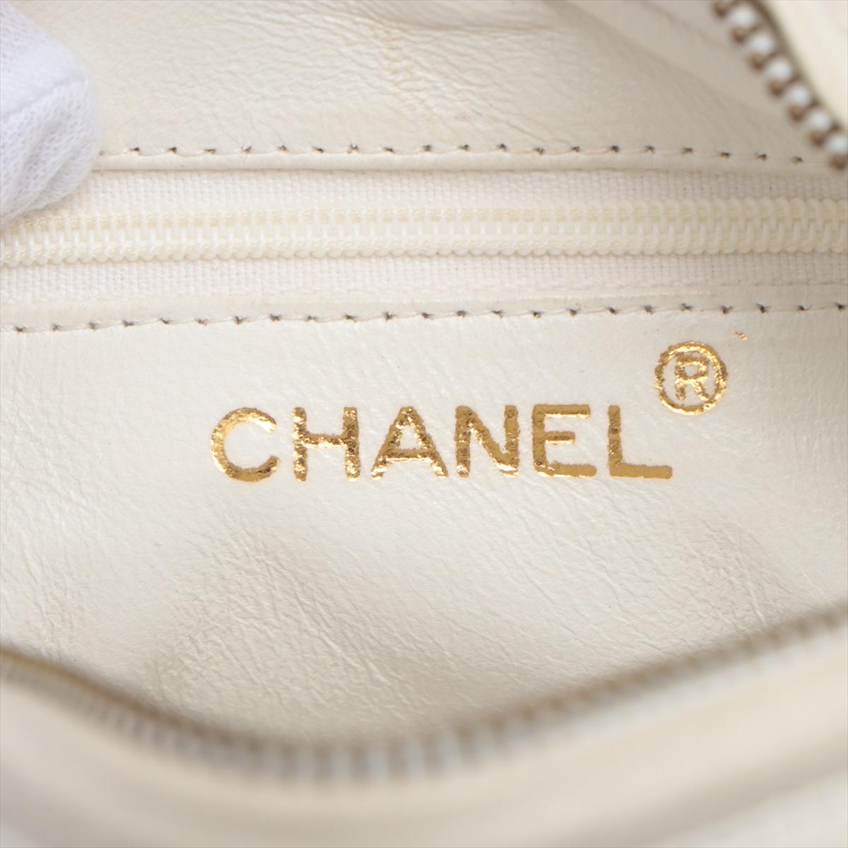 Chanel White Black Lambskin Leather CC Logo Coco Mark Crossbody Bag 2