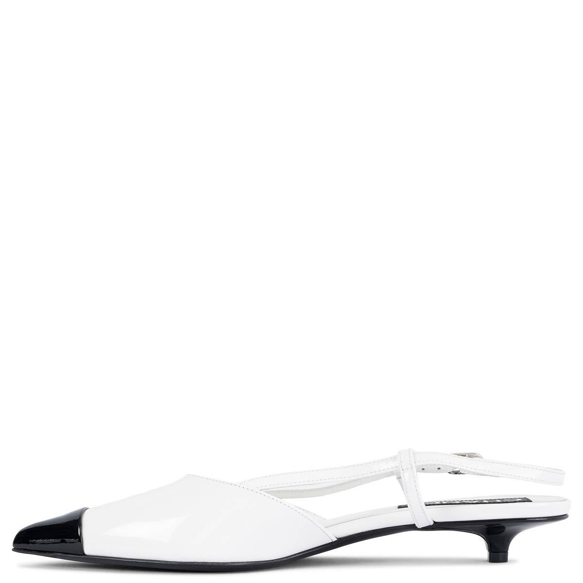 Women's CHANEL white & black leather 2022 22K Slingbacks Flats Shoes 38.5
