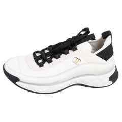 Chanel White/Black Leather and Neoprene CC Low-Top Sneakers Size 39