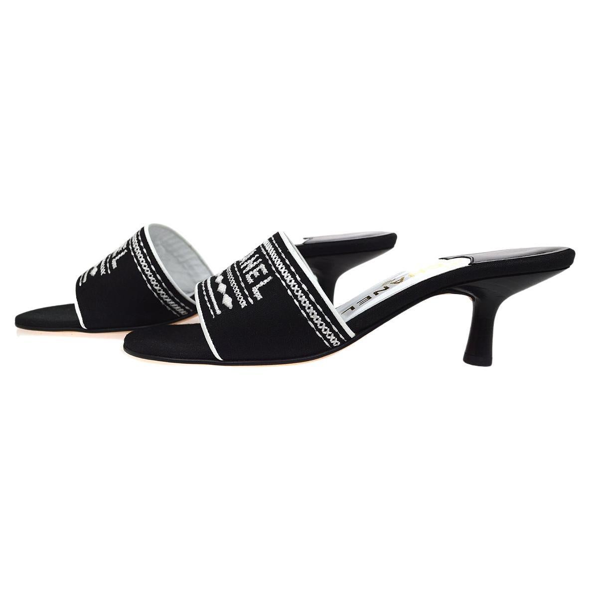 chanel slides