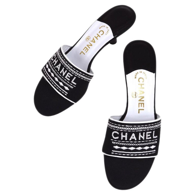 CHANEL White Black Logo Embroidery Canvas Kitten Heel Sandals Slides ...