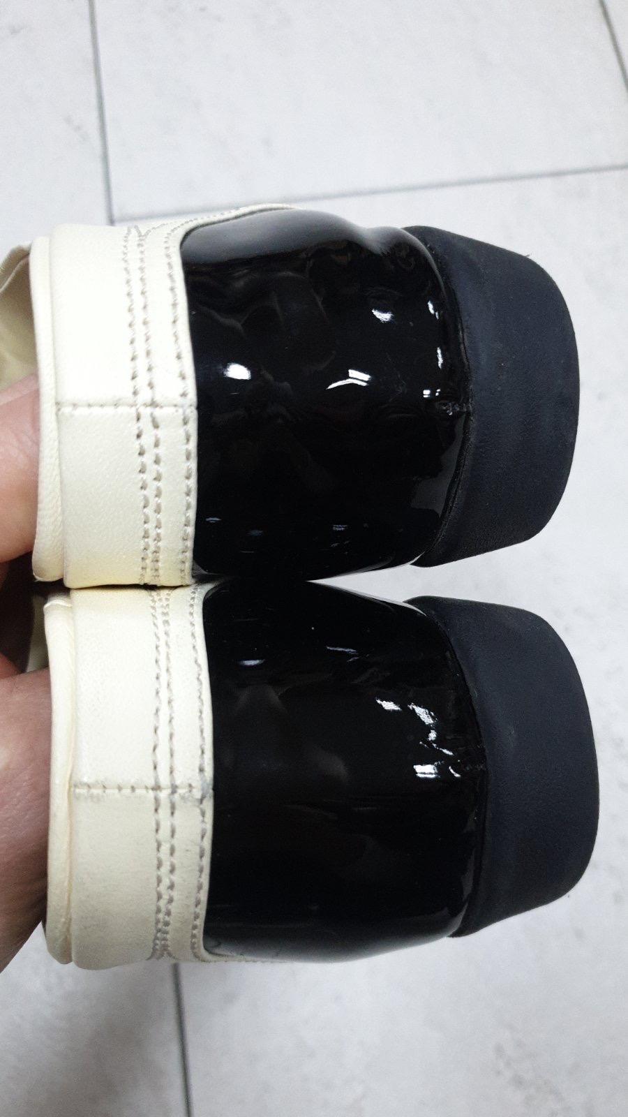 Chanel White Black Patent Leather Captoe CC Logo Sneakers 7