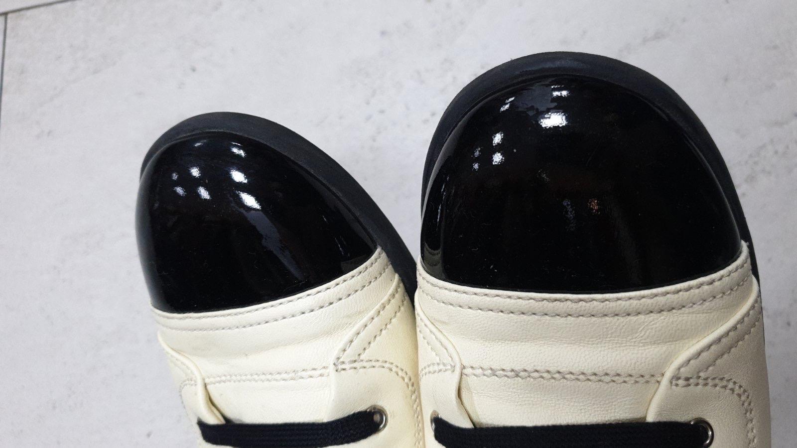 Chanel White Black Patent Leather Captoe CC Logo Sneakers 1