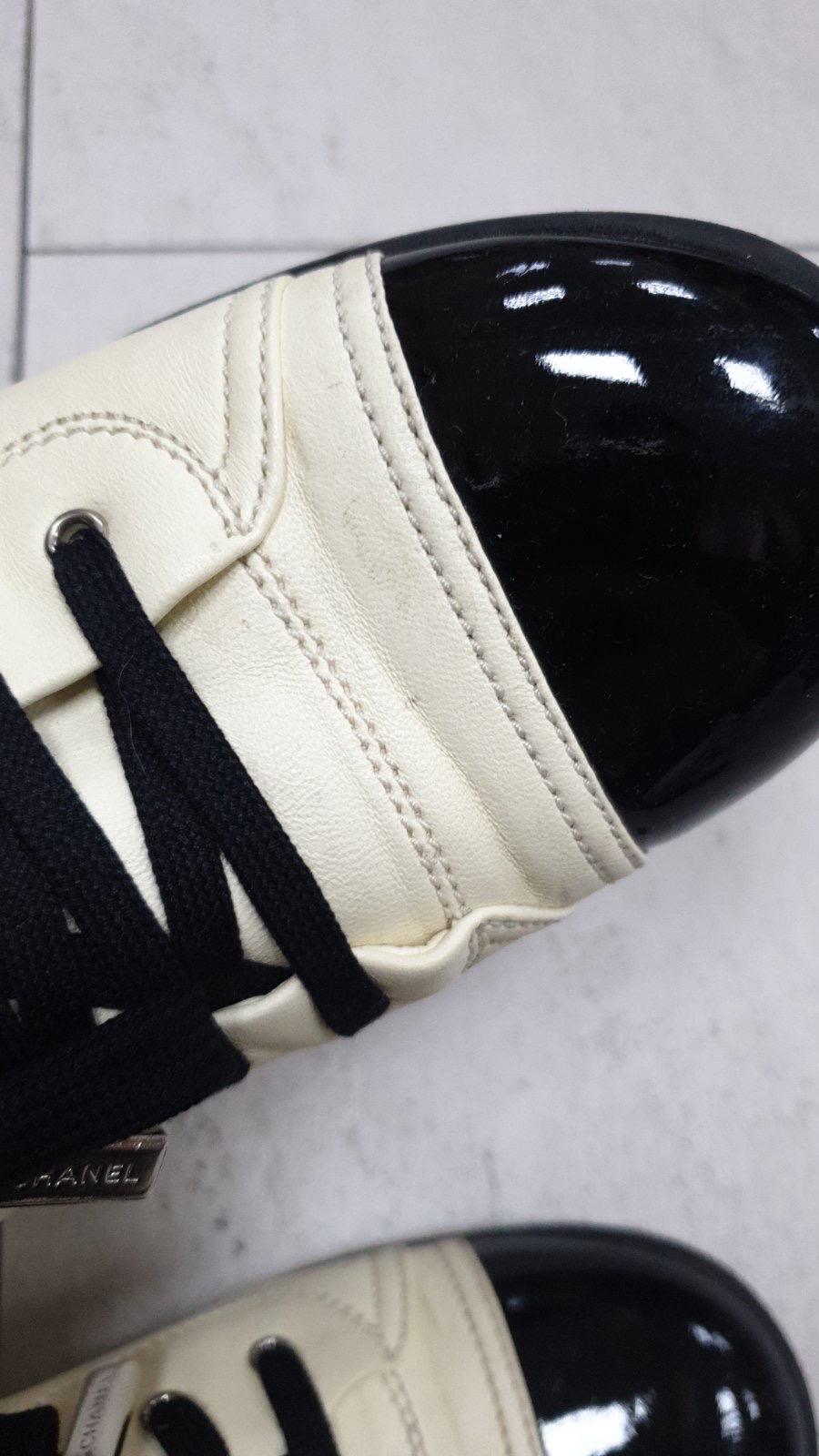 Chanel White Black Patent Leather Captoe CC Logo Sneakers 2