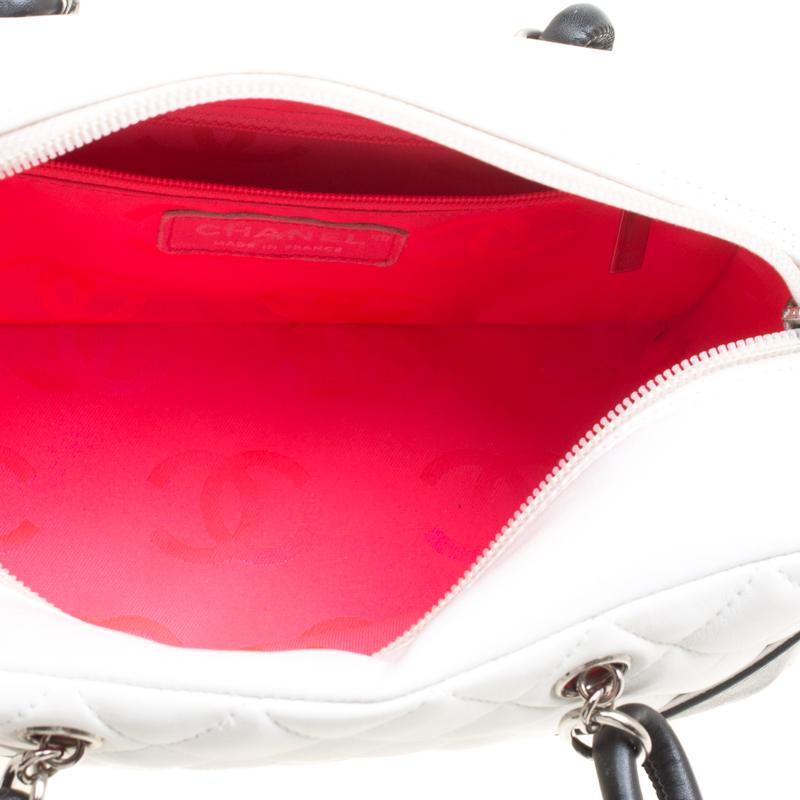 Chanel White/Black Quilted Leather Cambon Ligne Bowler Bag In Good Condition In Dubai, Al Qouz 2