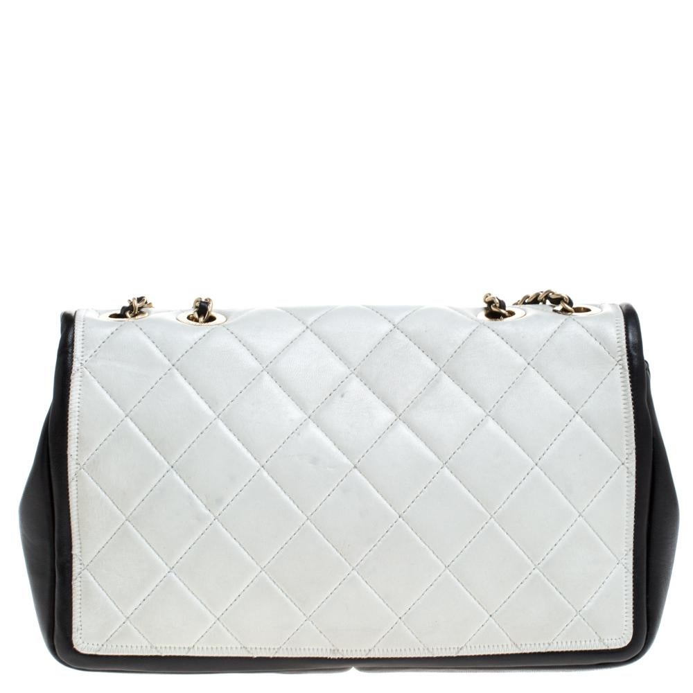 black and white chanel bag
