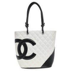 Chanel Weiß/Schwarz Gestepptes Leder Kleine Ligne Cambon Tote