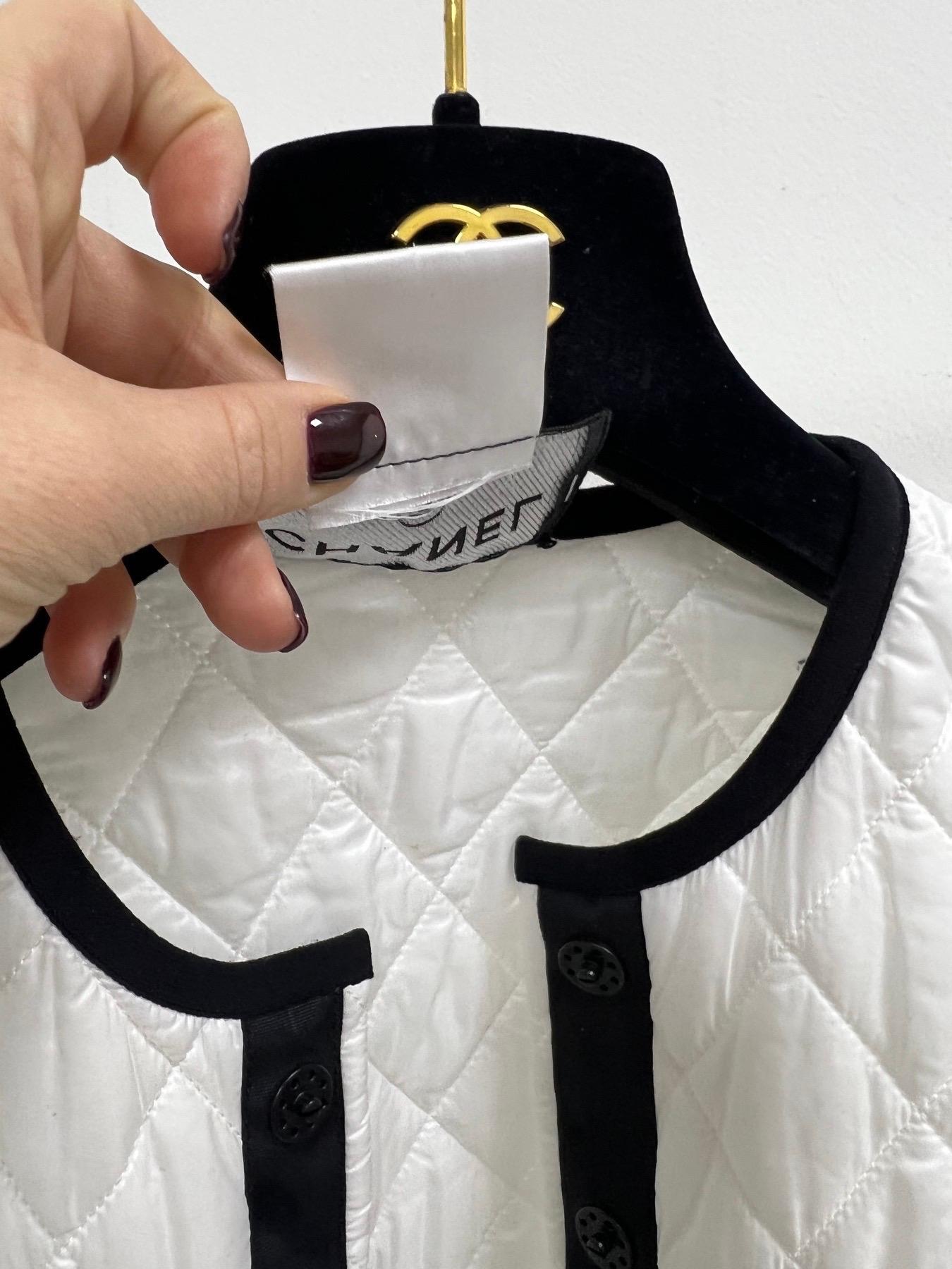 Gray Chanel White Black Quilted Sleevless Vest Jacket