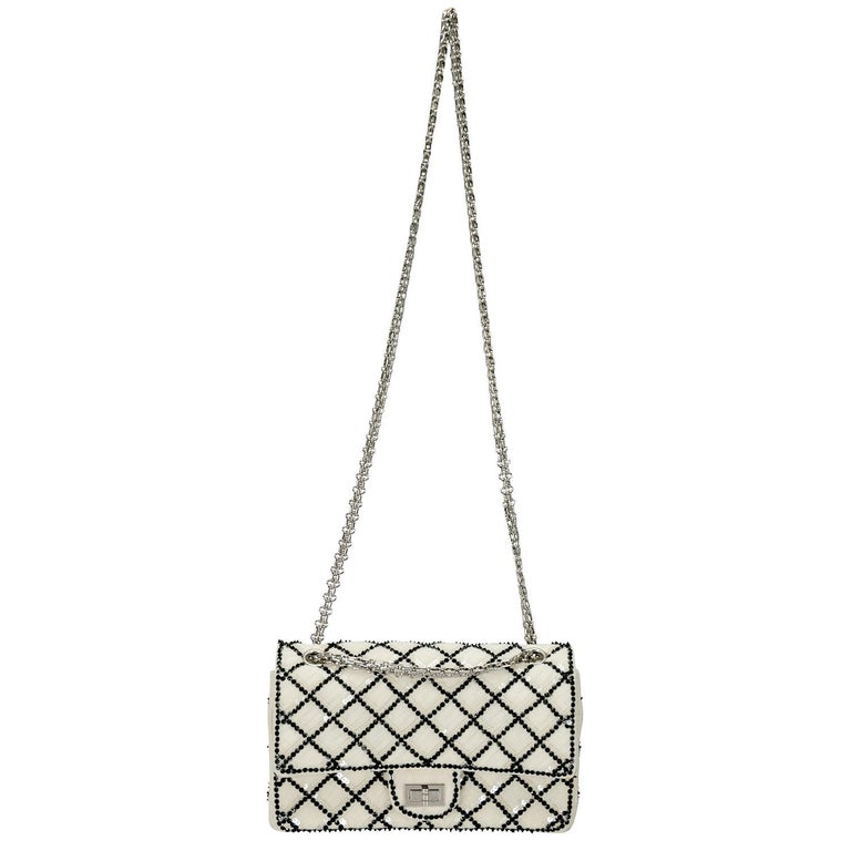 Chanel White/Black Sequinned Mesh Limited Edition 2.55 Reissue Flap Bag ...