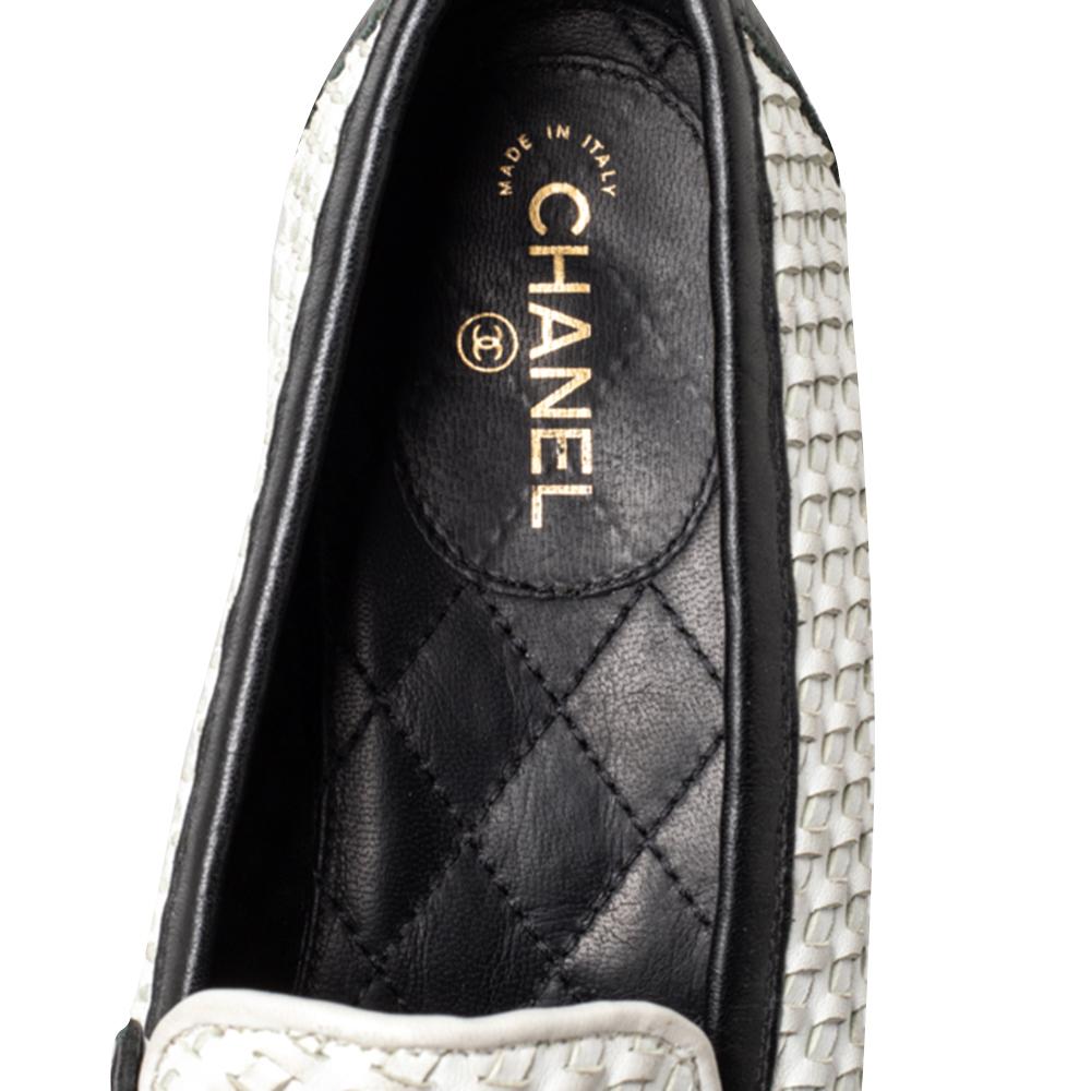 Gray Chanel White/Black Woven Leather Slip On Loafers Size 38