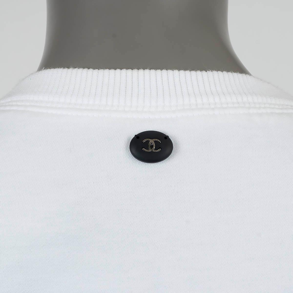 CHANEL Sweat-shirt blanc et bleu 2017  Logo 34 XS en vente 2