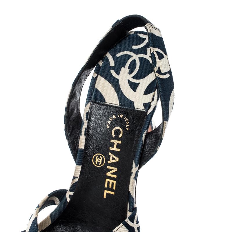 Chanel White/Blue Printed Canvas Cross Strap Slingback Sandals Size 39.5 1