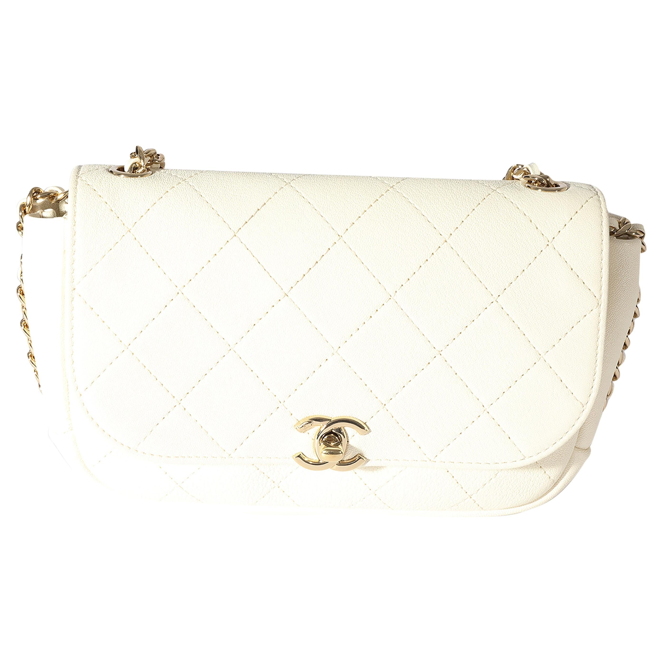 Chanel 2025 Bag 33cm White Calfskin 321004