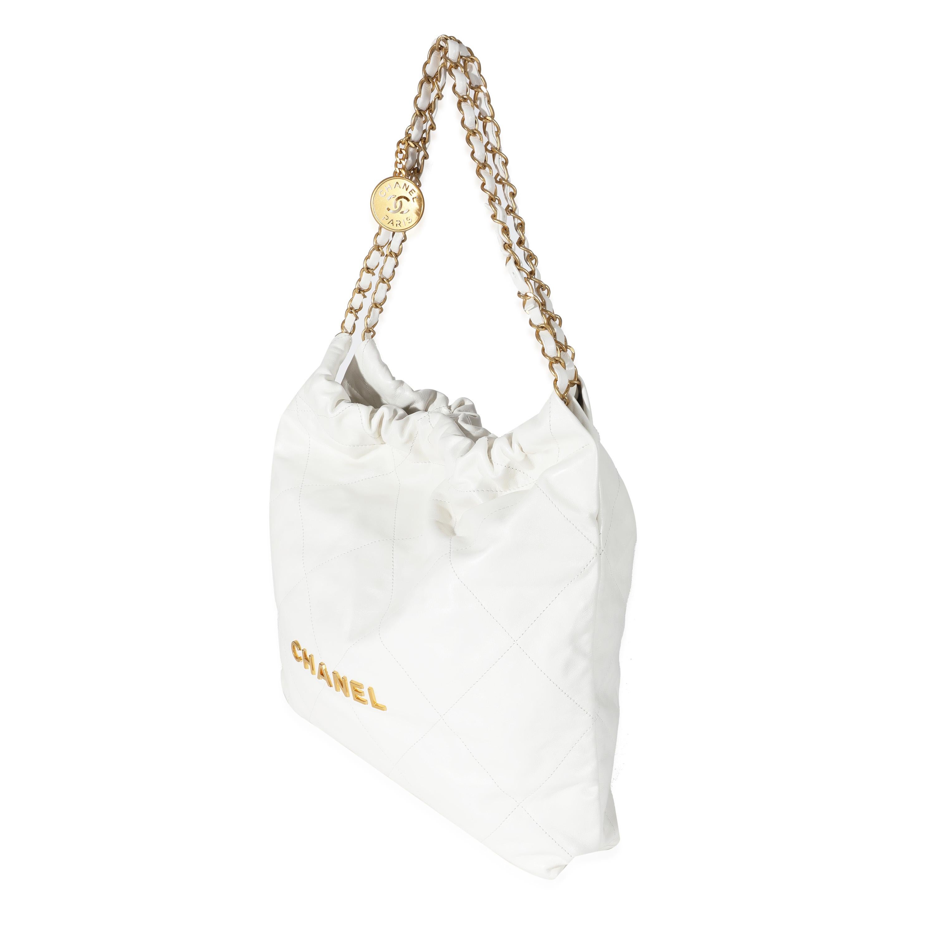 Chanel White Calfskin Chanel 22 Bag In Excellent Condition In New York, NY