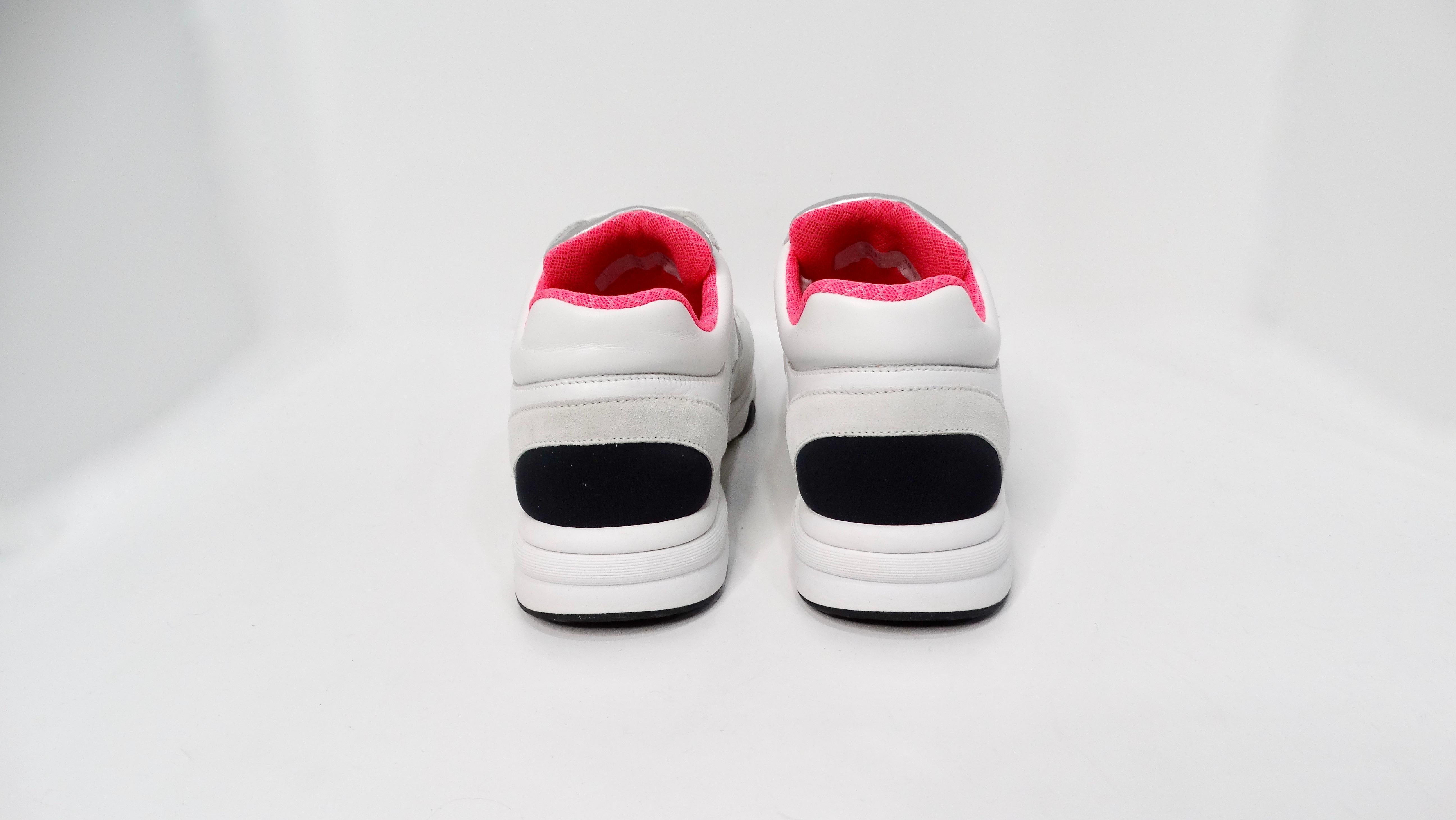 Chanel White Calfskin & Silver Satin Interlocking CC Sneakers For Sale 2