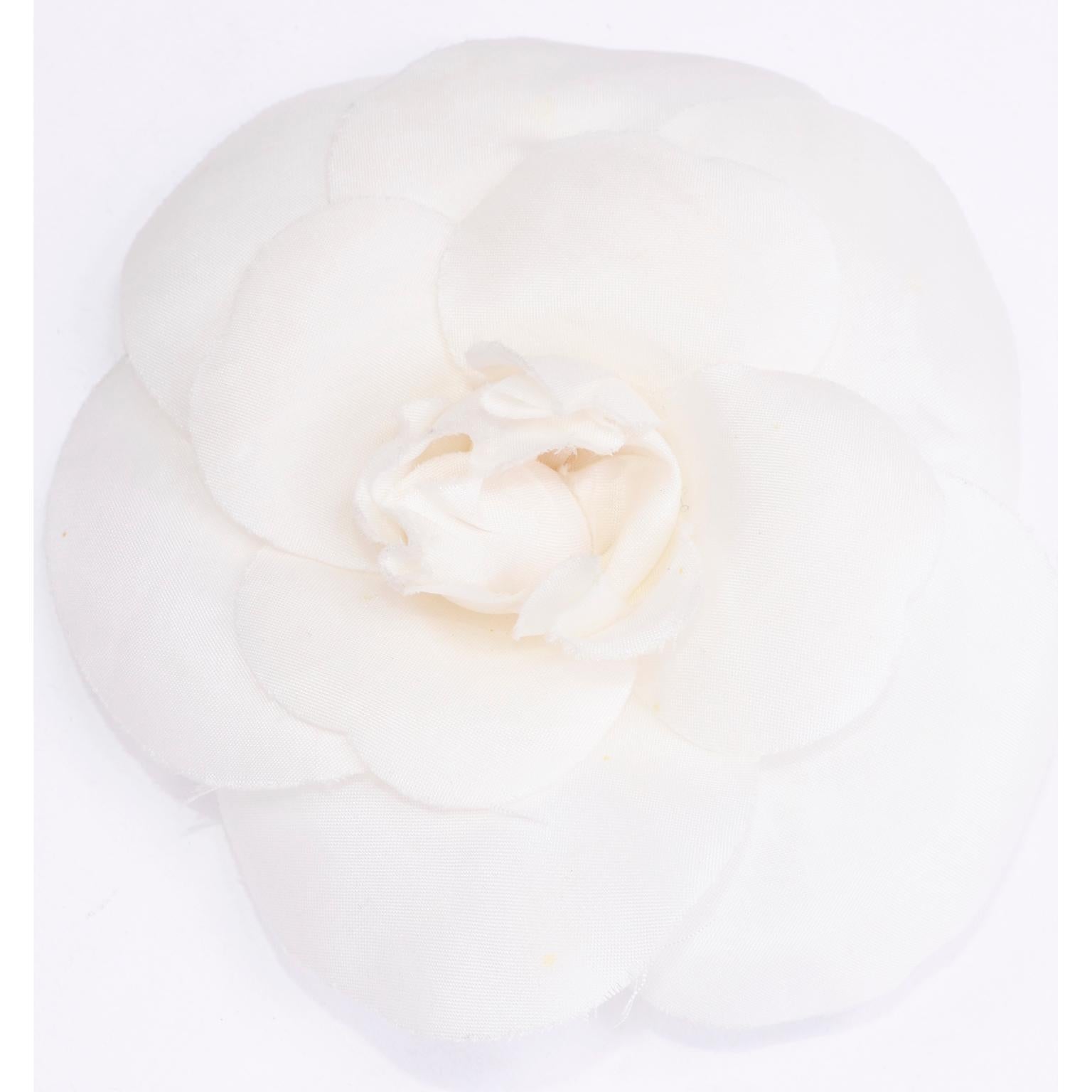 Chanel White Camellia Flower Pin in Original Chanel Gift Box In Excellent Condition In Portland, OR