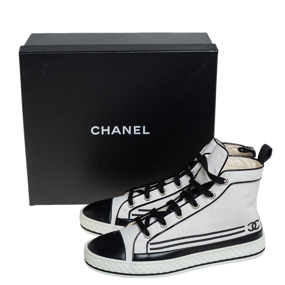 Chanel Weiß Segeltuch und Leder CC Cap Toe Perle High Top Sneakers Größe 41 3