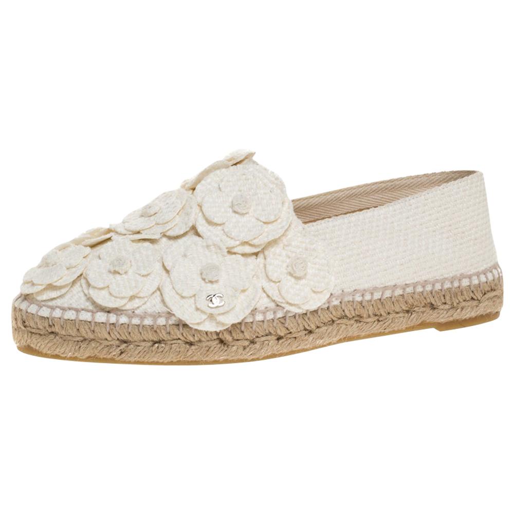 Chanel White Canvas CC Camellia Espadrilles Size 41