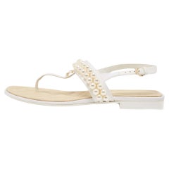 Chanel White Canvas Interlocking CC Thong Sandals Size 39