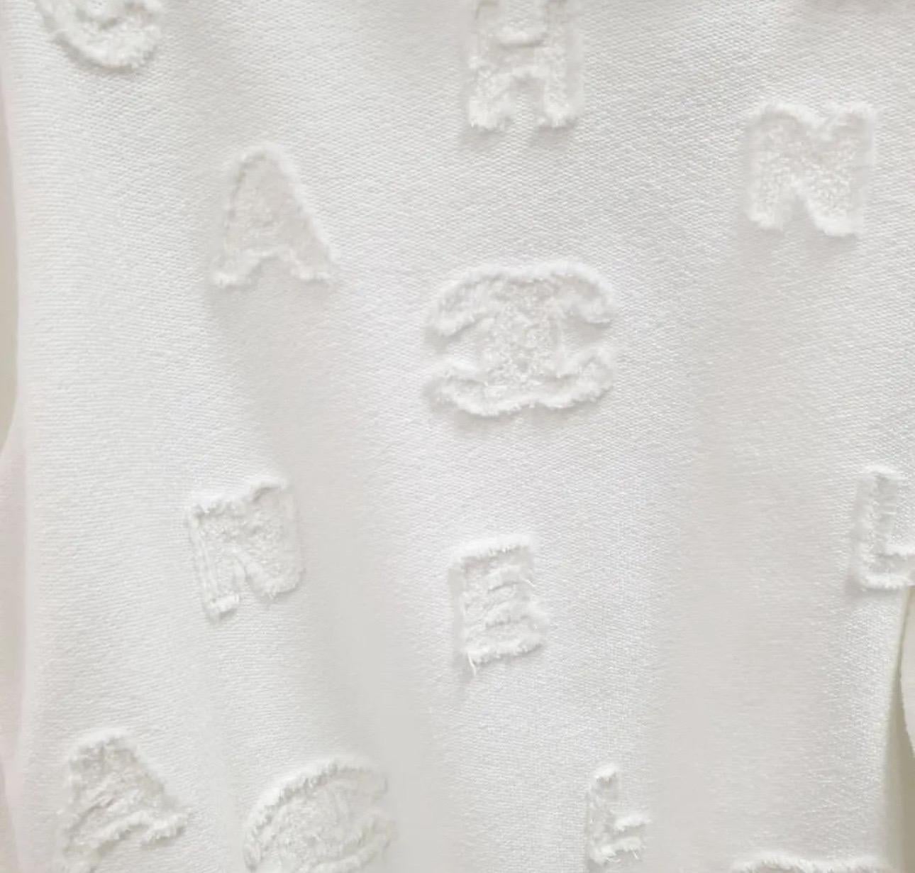 Chanel White Casual Pants Set Suit In Good Condition In Krakow, PL