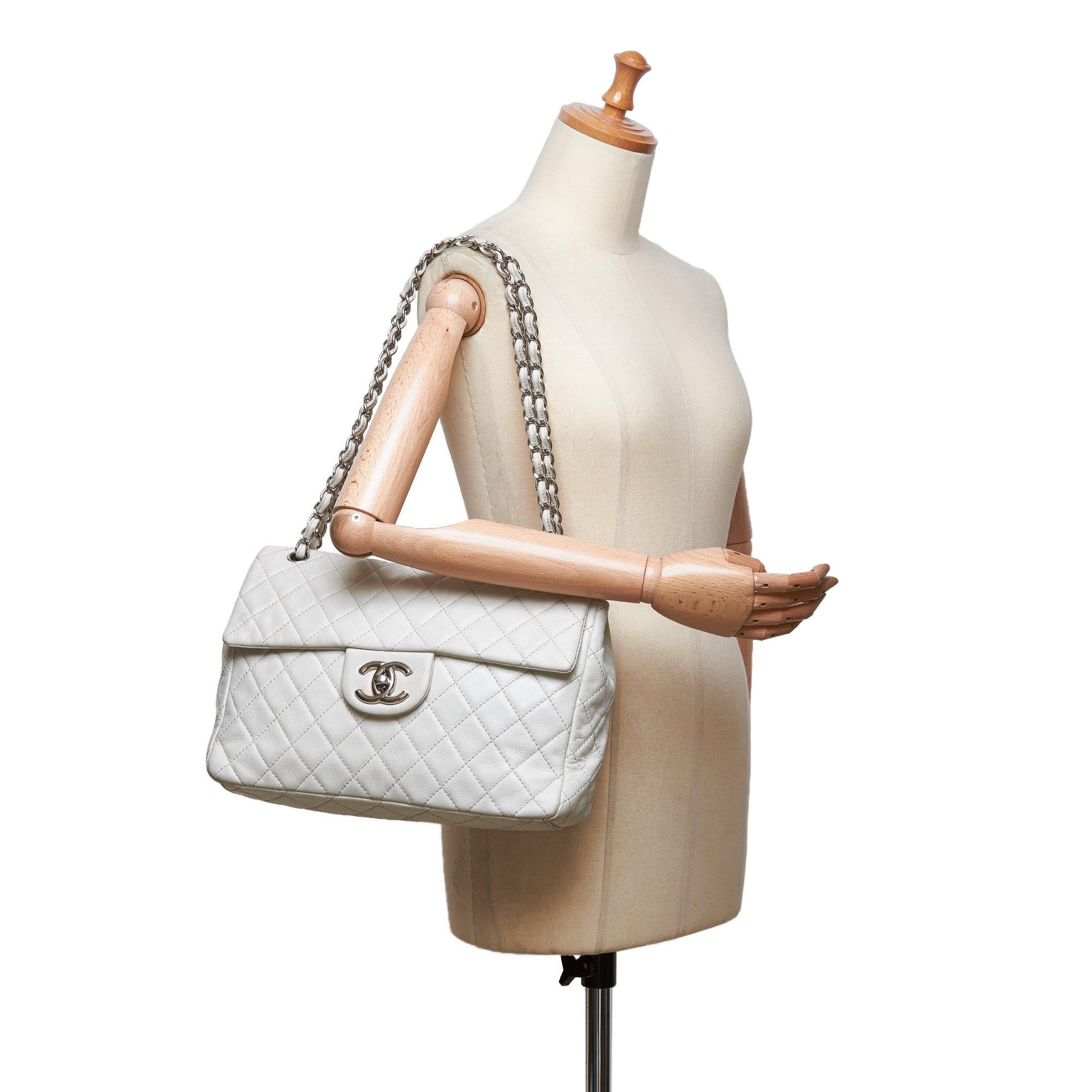 Chanel White Caviar Leather Leather Classic Jumbo Caviar Single Flap Bag France For Sale 8