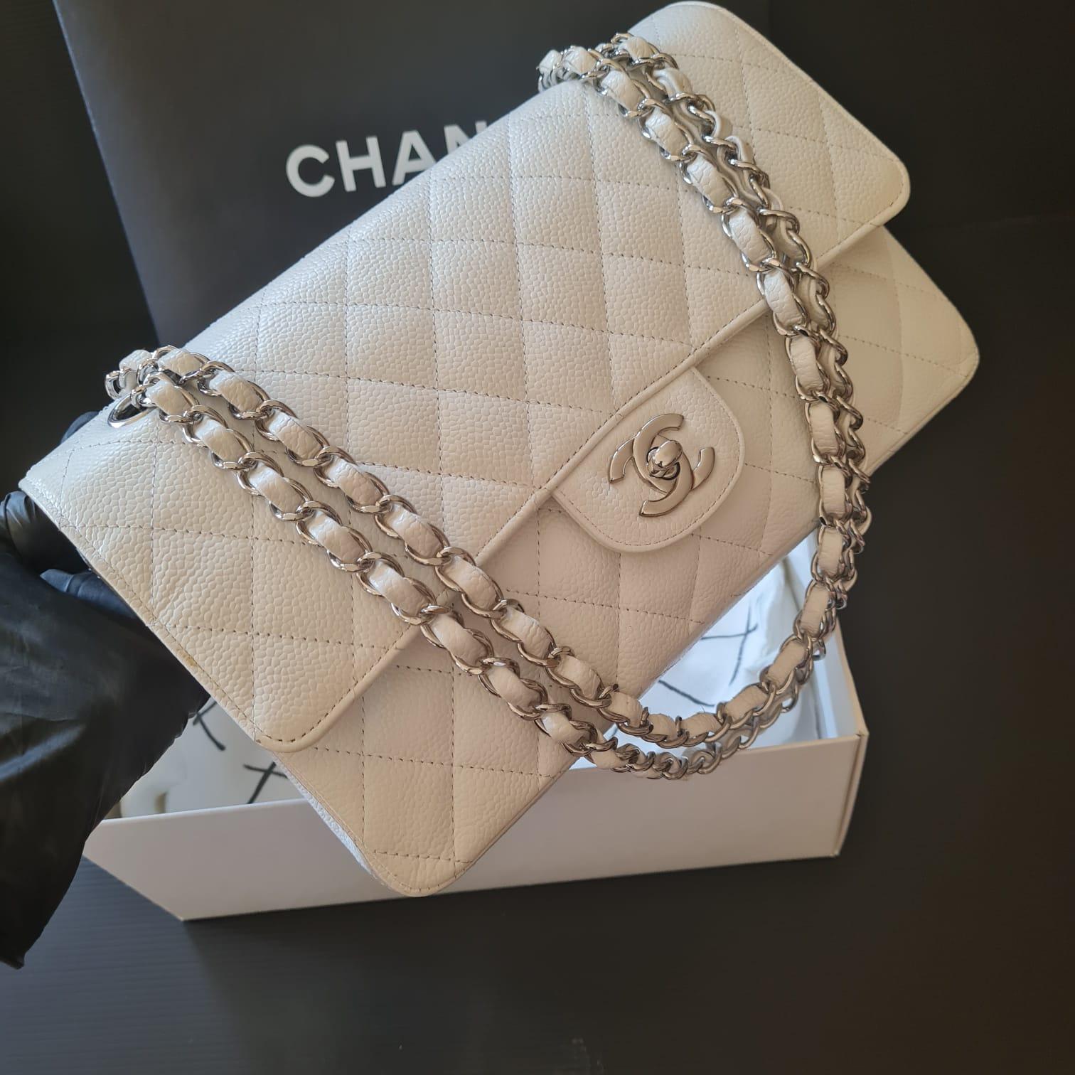 Women's Chanel White Caviar Quilted Medium Classic Double Flap Bag