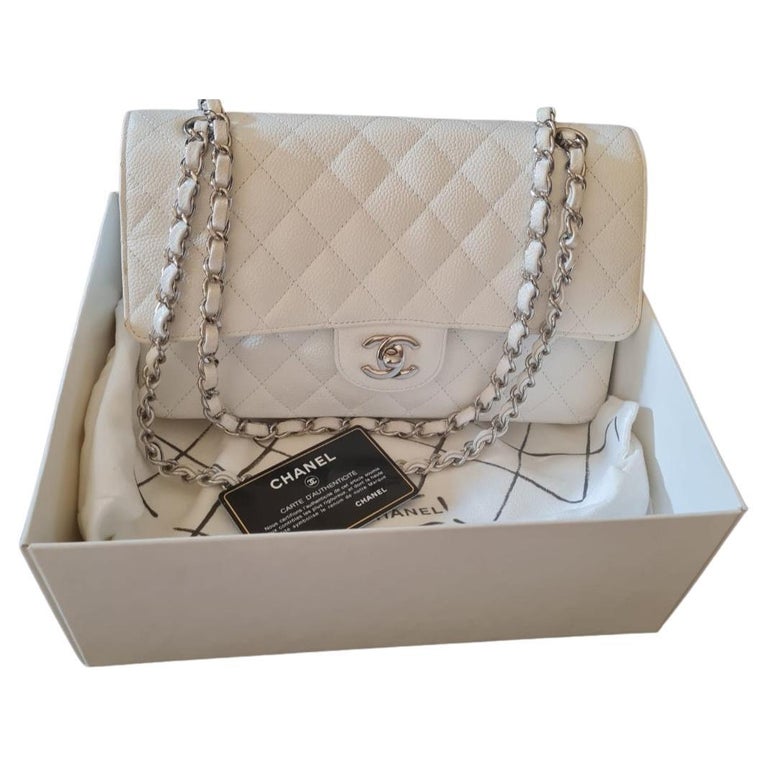 Chanel White Caviar Quilted Medium Classic Double Flap Bag For Sale at  1stDibs