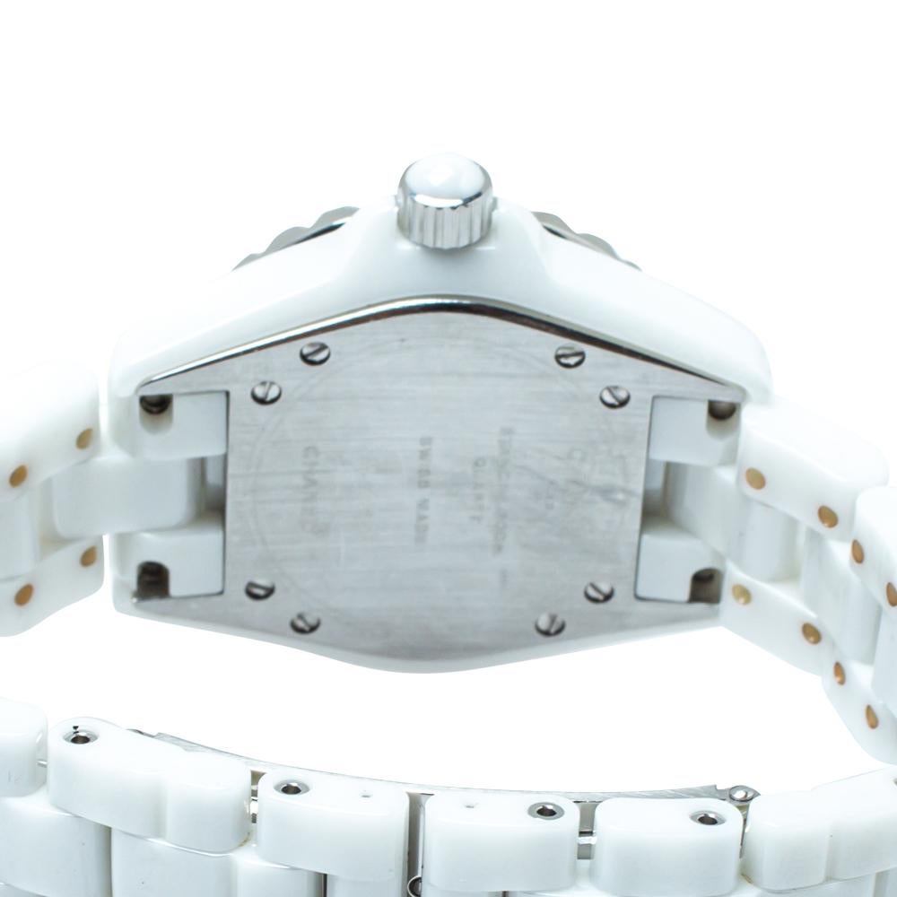 Chanel White Ceramic & Stainless Steel Diamonds J12 Women's Wristwatch 33 mm In Fair Condition In Dubai, Al Qouz 2