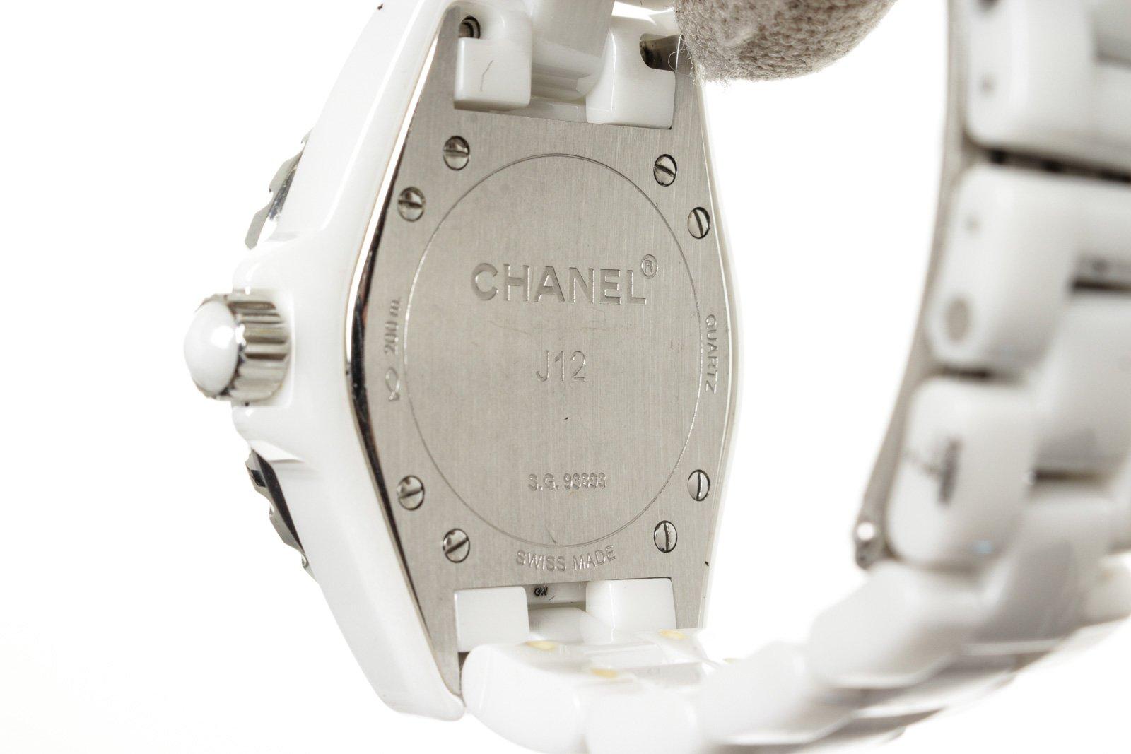 Chanel White Ceramic W/Extra Links Watch In Good Condition In Irvine, CA