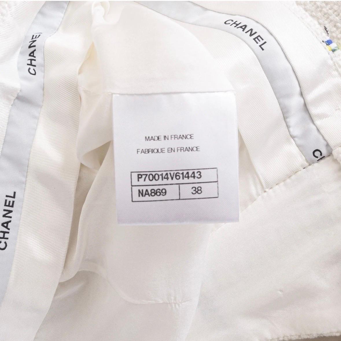 Chanel Weiße karierte Tweed-Patch-Taschenhose mit weitem Bein aus Patch-Tasche Cruise 2021 4