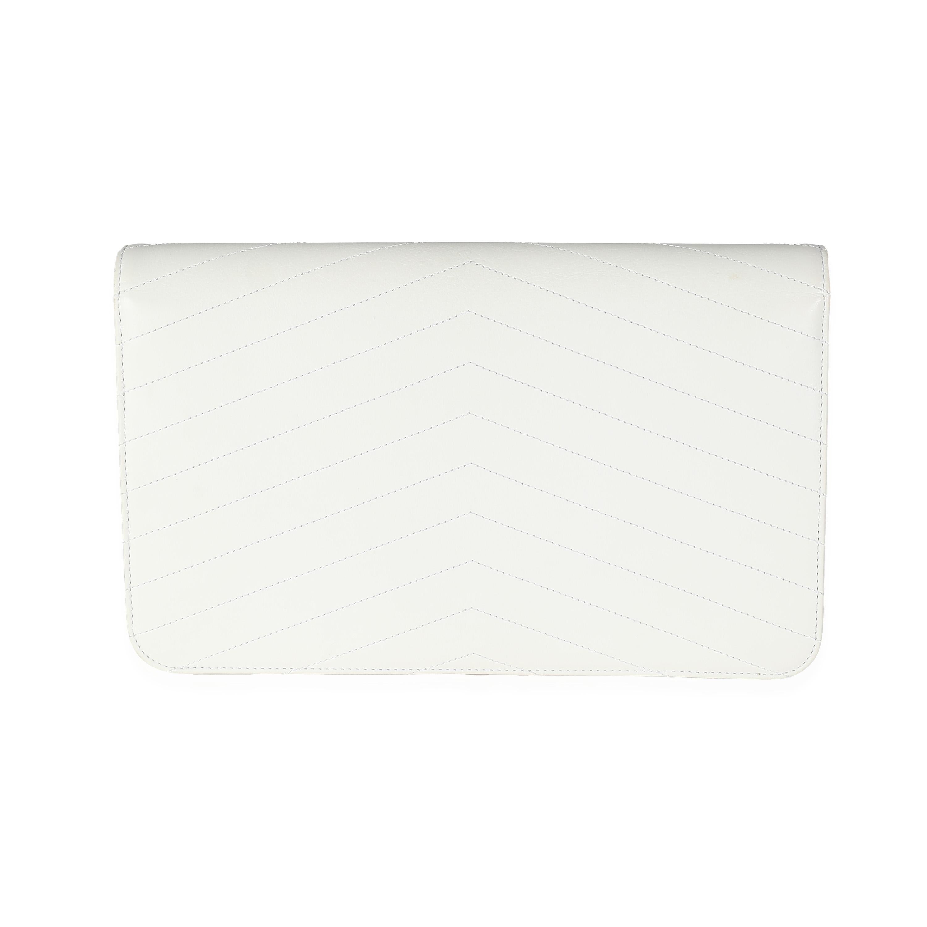 Chanel White Chevron Calfskin Casual Trip Flap Clutch 2