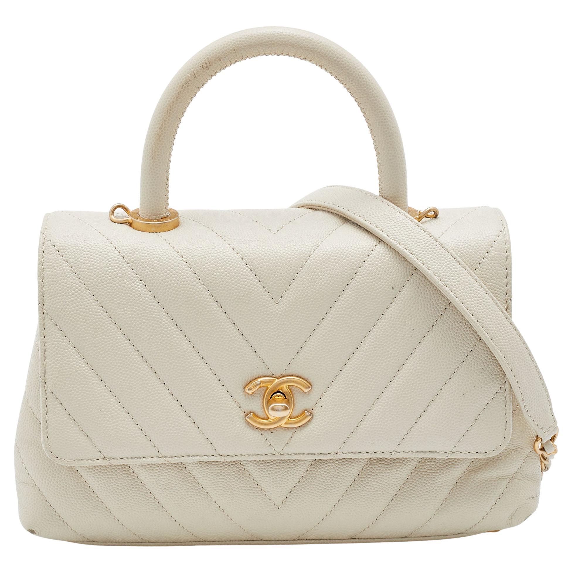 Chanel White Chevron Quilted Caviar Leather Mmall Coco Handle Bag For Sale  at 1stDibs