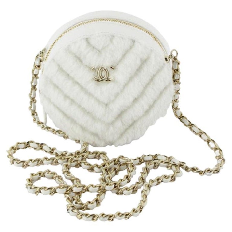 Chanel White Chevron Quilted Fur Round Crossbody Bag at 1stDibs