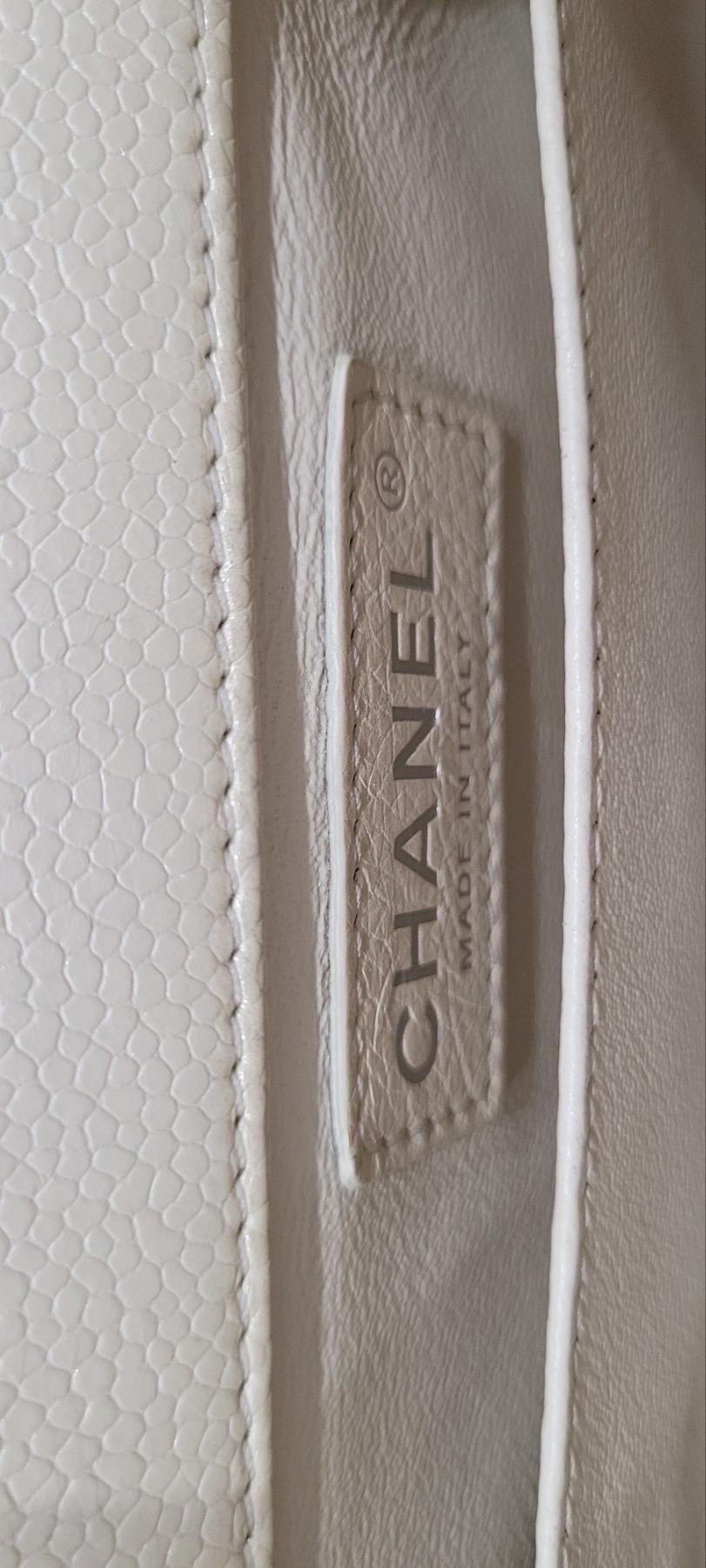 Women's Chanel White Classic Single Flap Quilted Caviar Mini Bag