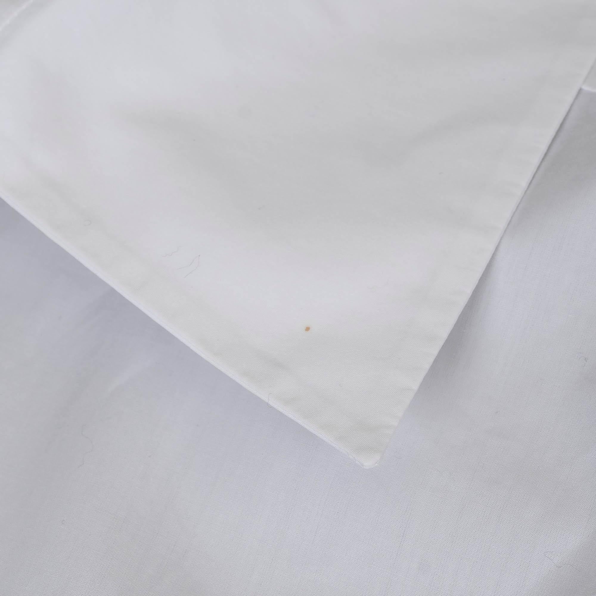 CHANEL white cotton 19C LA PAUSA POPLIN Button-Up Shirt 38 S For Sale 1