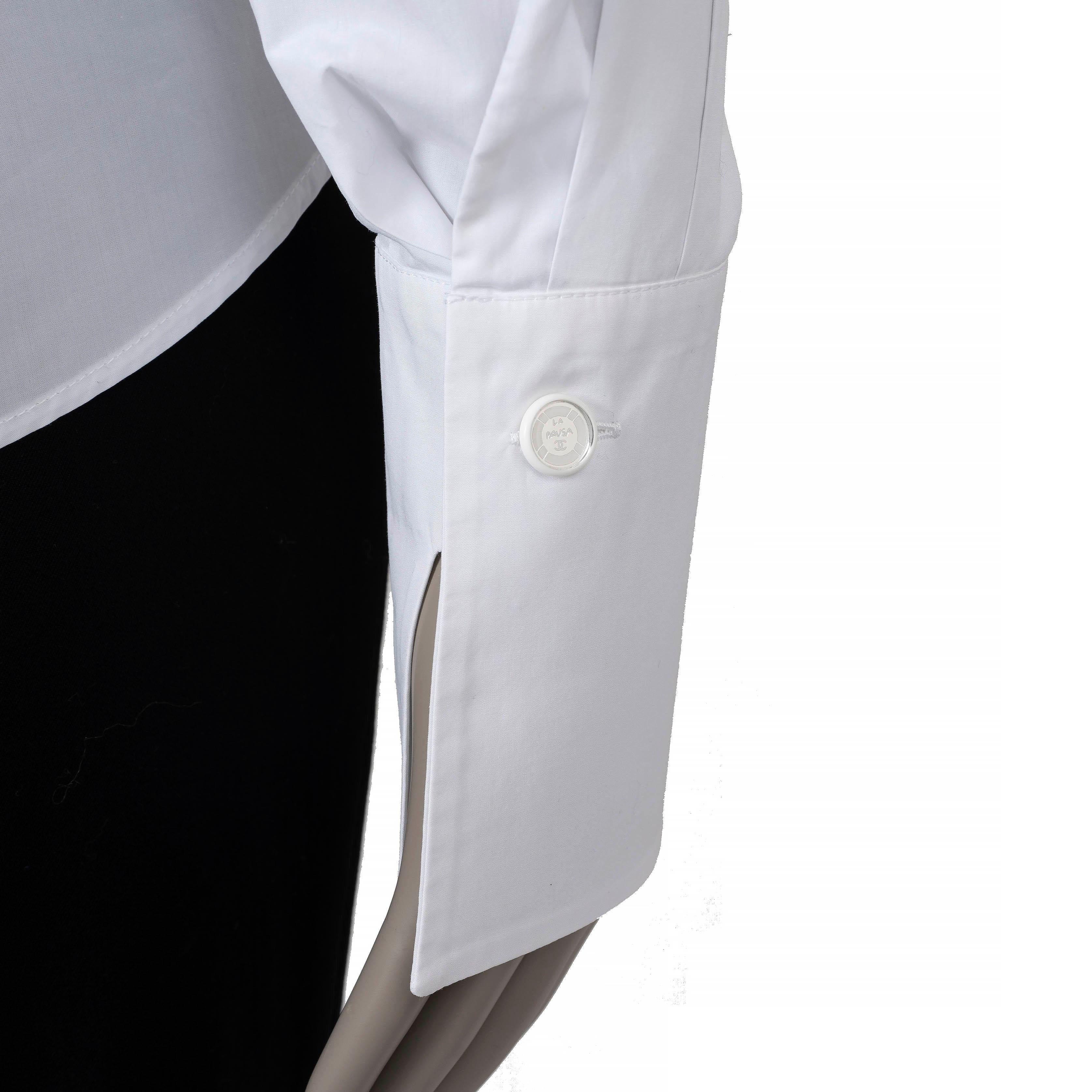 CHANEL white cotton 19C LA PAUSA POPLIN Button-Up Shirt 38 S For Sale 5