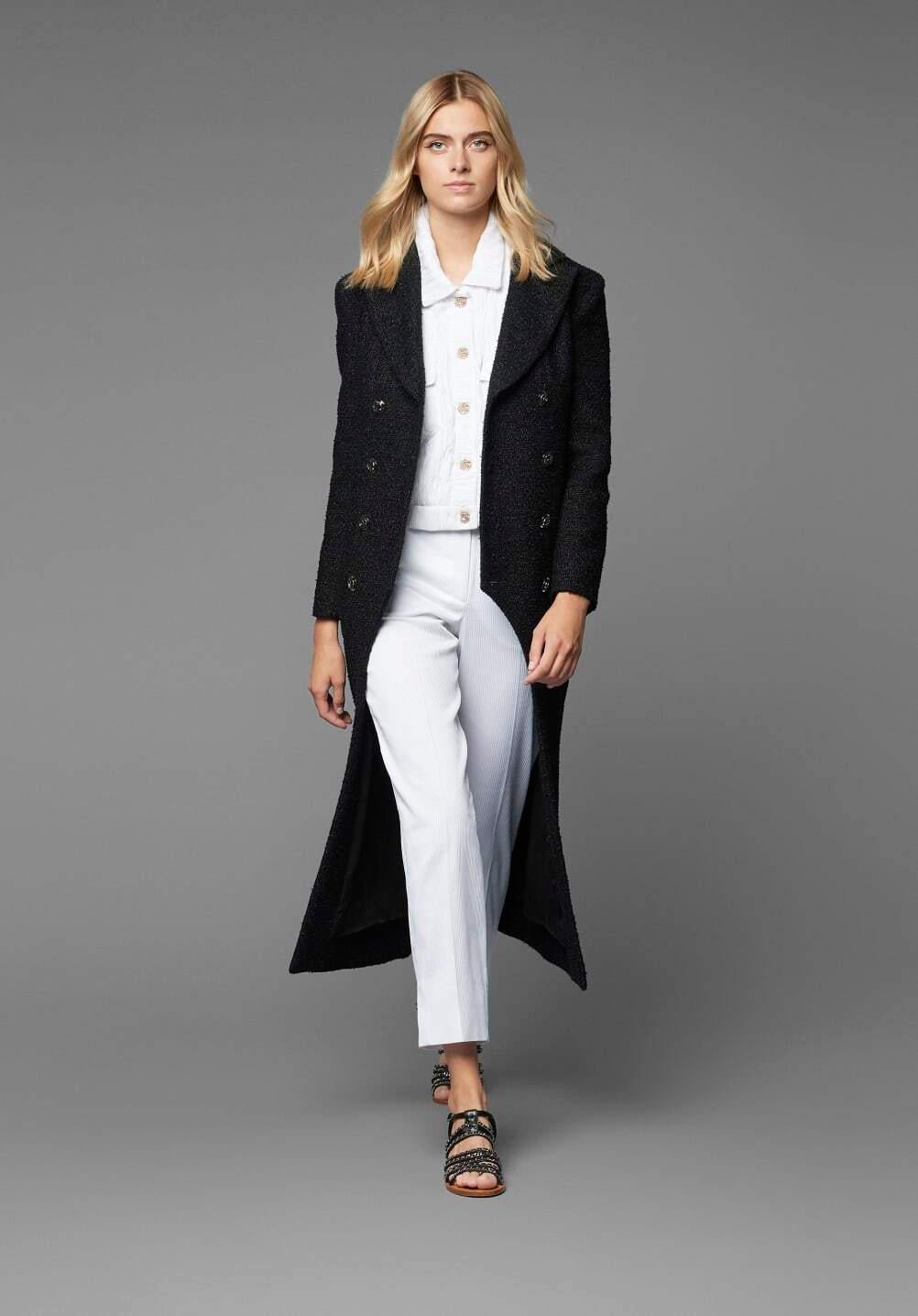 CHANEL white cotton 20P CAMELLIA QUILTED BOMBER Vest Jacket 36 XS For Sale 5