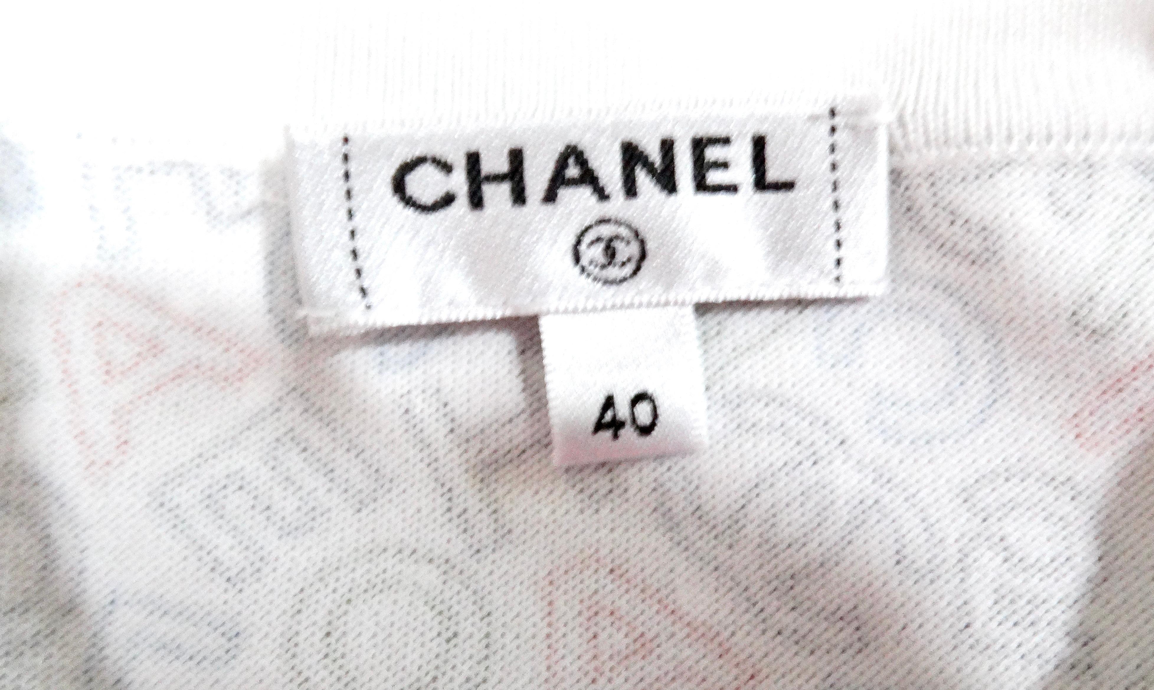 Top a manica lunga con paillettes in cotone bianco di Chanel in vendita 3