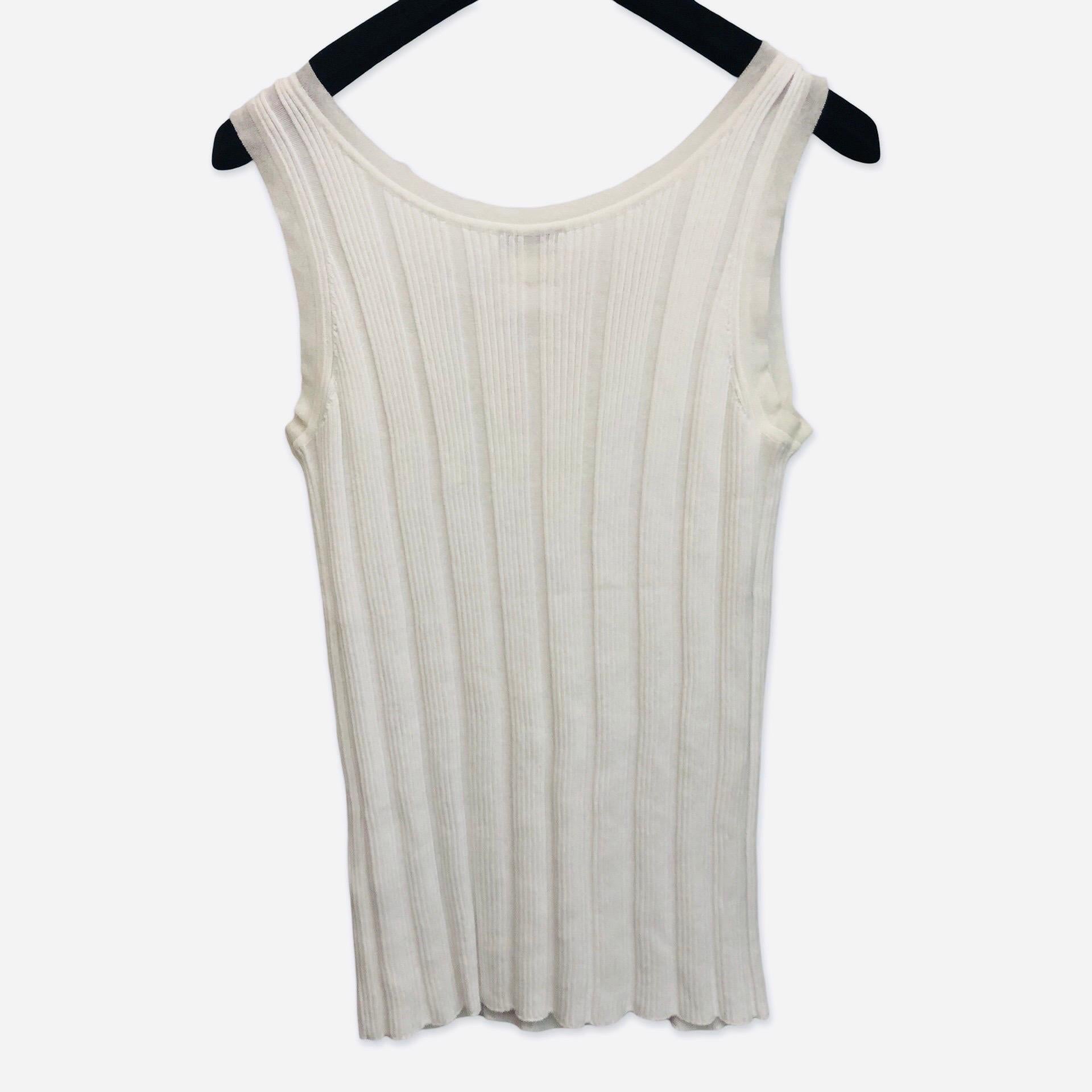 Chanel white cotton tank top In Good Condition For Sale In Sheung Wan, HK