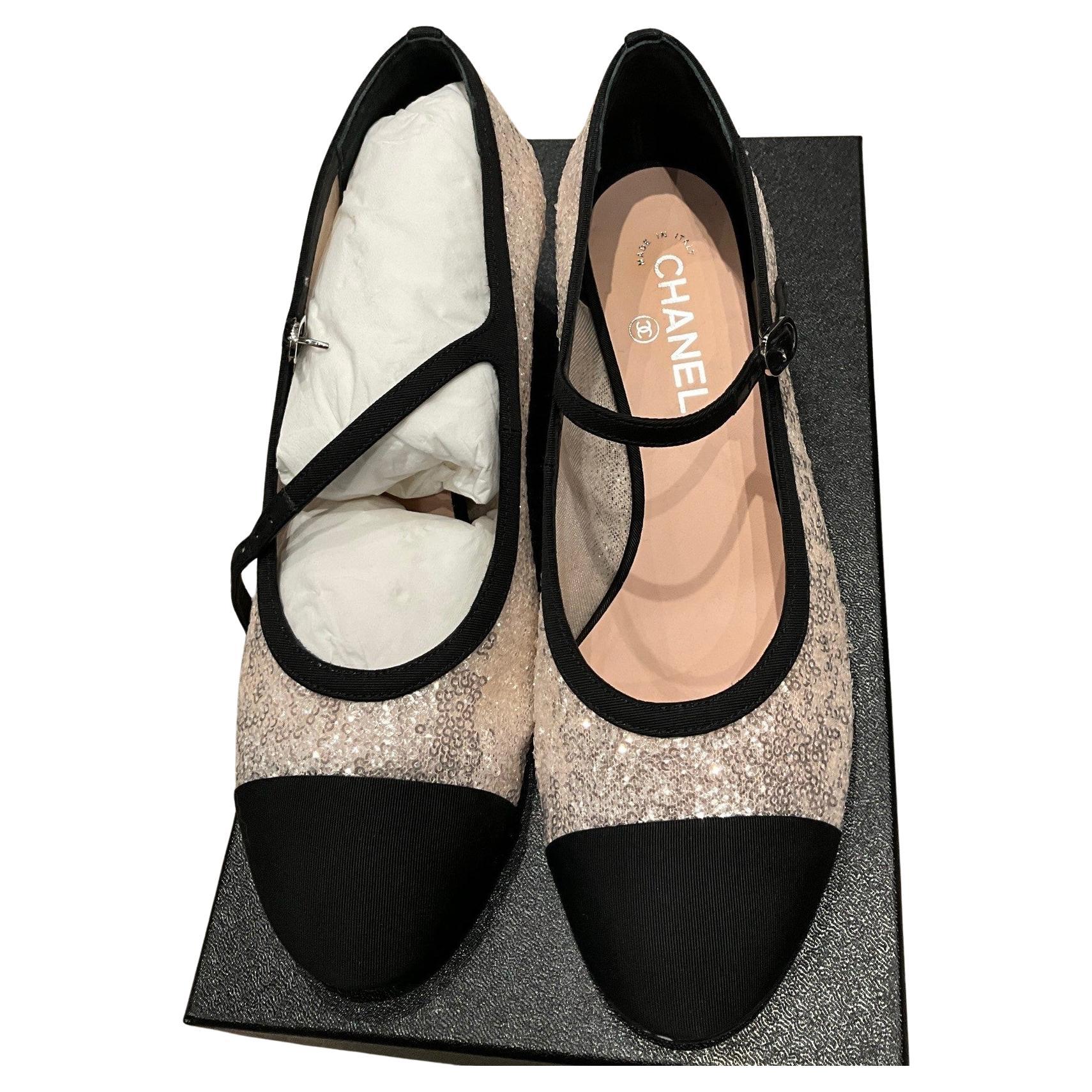 Chanel White Crystal Mary Jane New Size EU 40 For Sale